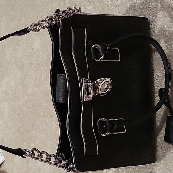 Michael Kors Chain Purse - Picture 4 of 13